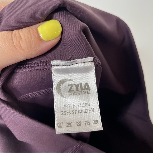 Zyia Active Purple Leggings with Pockets Size 6-8 - Picture 7 of 7